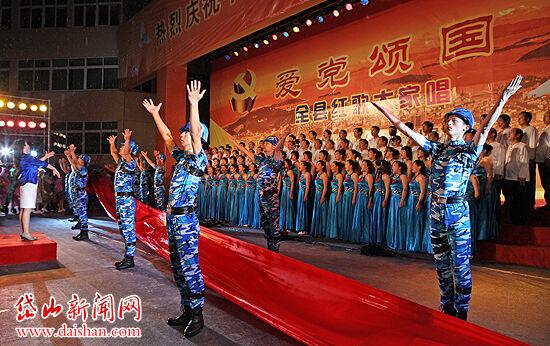 华晨宇蜡像揭幕，华晨宇被爆有娃之后的资源是不是太好了？游戏画面
